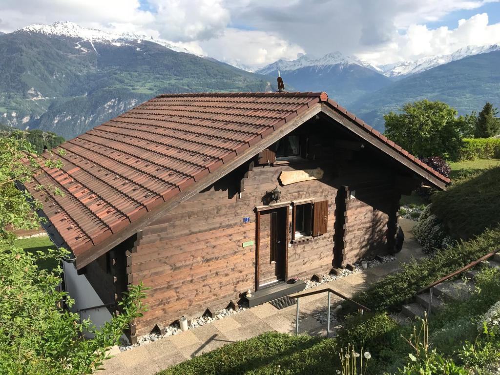 Chalet Siesta room 1
